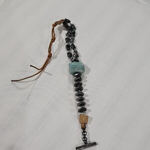 Elegant Black and Blue Beaded Bracelet